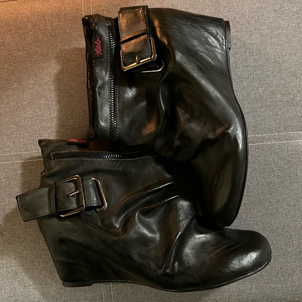 Women’s Rebels Ankle Boots